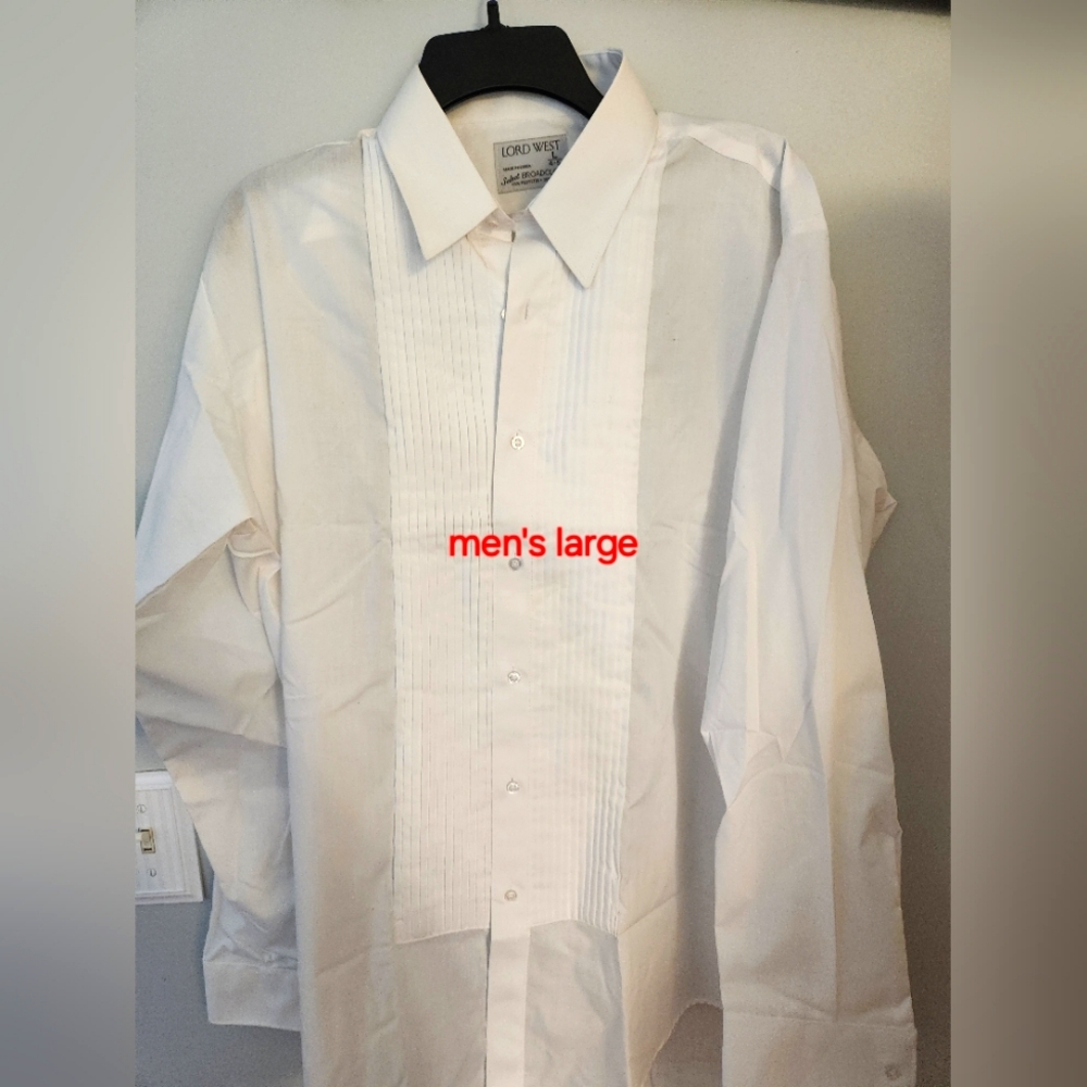 Men's white dress shirt
